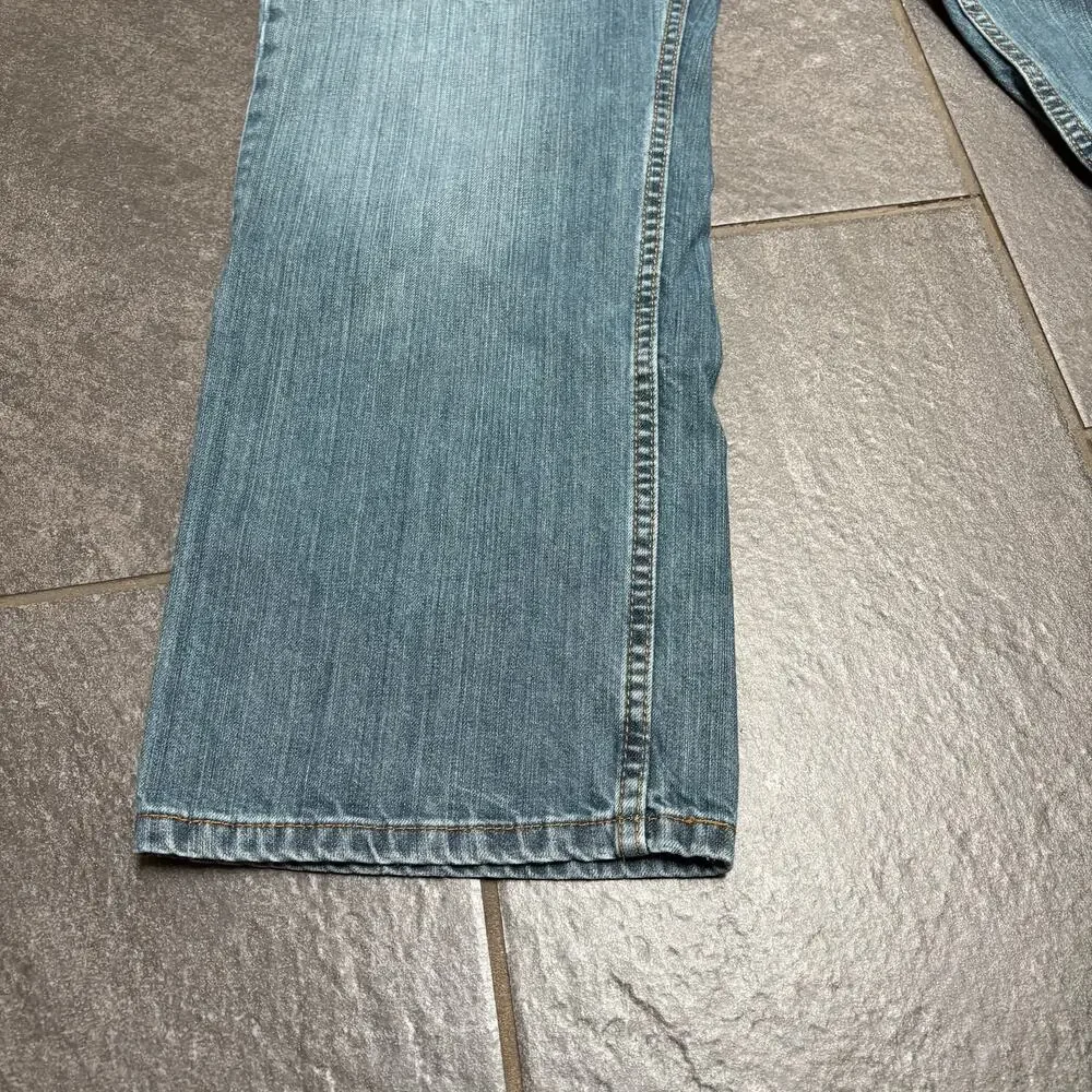 Levi Strauss 40/30 Medium Wash 559 Jeans Red Tag High Rise Relaxed Straight